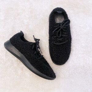Allbirds Wool Runner Fluff Shoes Black size 6